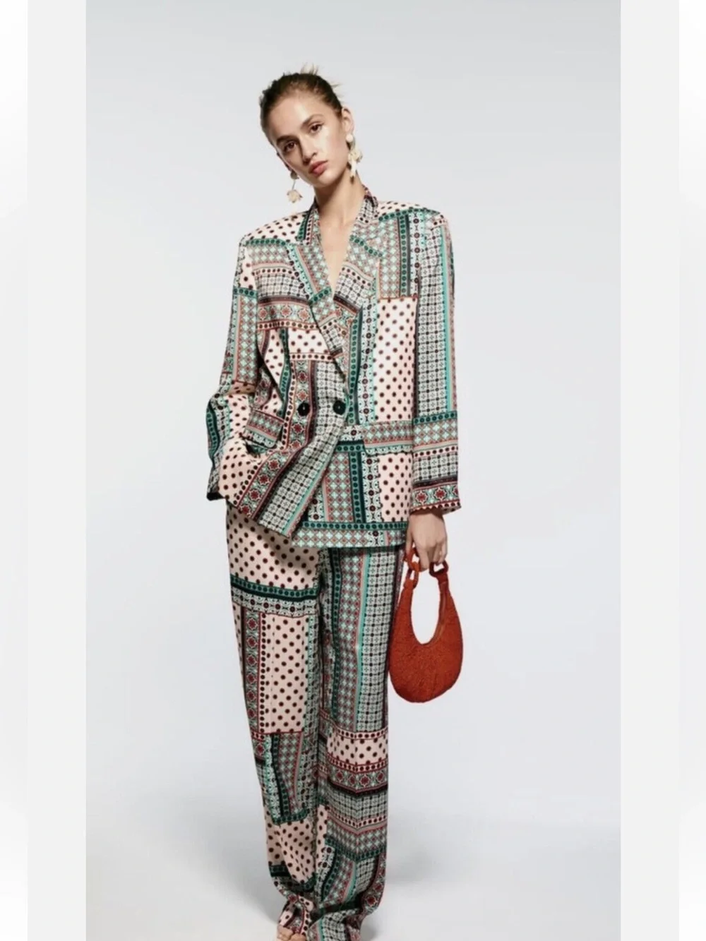 ZARA Retro Patchwork Printed Multicolor Satin-Effect Blazer and matching pants - Picture 1 of 10
